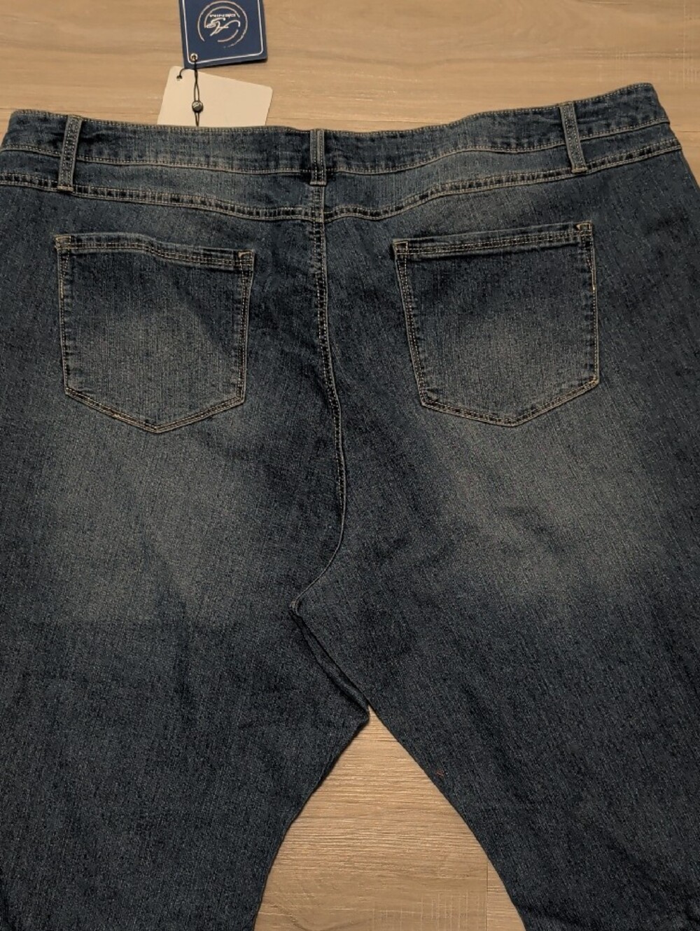 Women's 26 W - NWT Dark Blue Flare Jeans with Frayed Hem - Picture 5 of 7